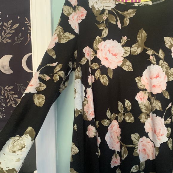 Mumu Floral Dress - Picture 4 of 4